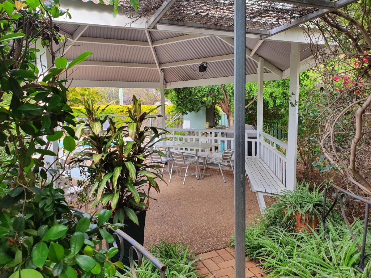 Jacaranda Country Motel Saint George Exterior foto